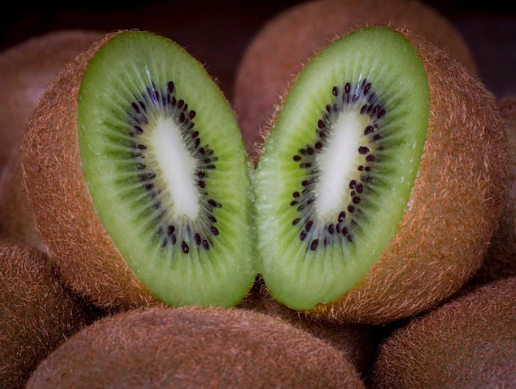 Benefici del Kiwi: un alleato naturale per la tua bellezza!