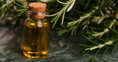 olio-essenziale-di-rosmarino